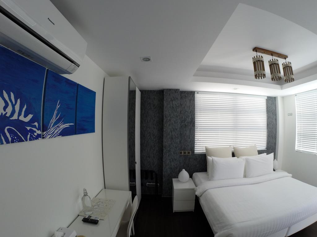 Airport Beach Hotel Хулхумале Экстерьер фото