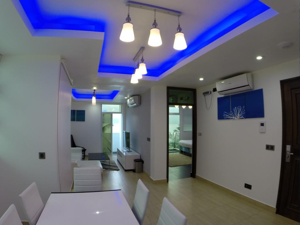 Airport Beach Hotel Хулхумале Экстерьер фото
