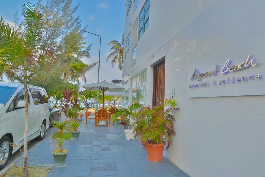 Airport Beach Hotel Хулхумале Экстерьер фото