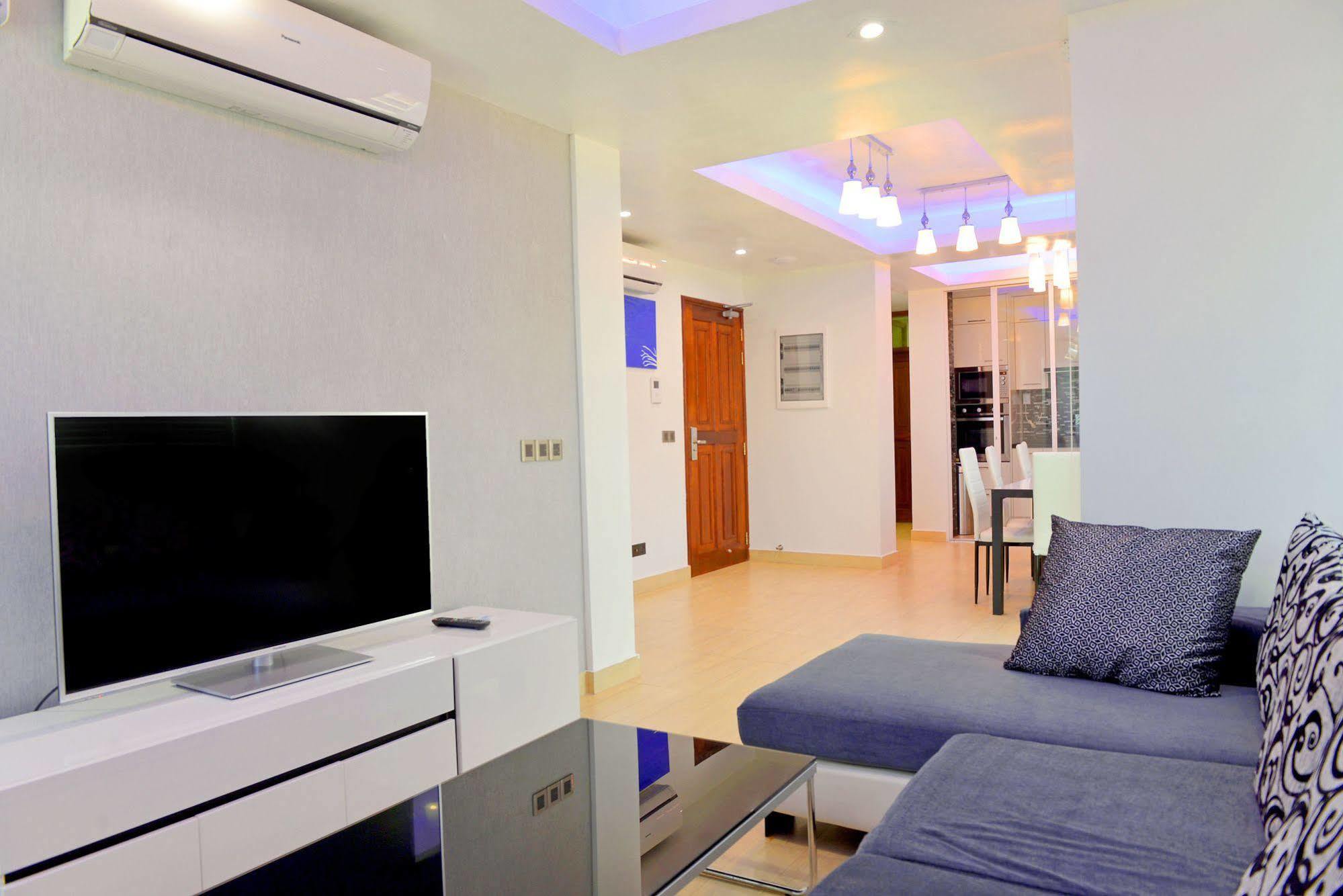 Airport Beach Hotel Хулхумале Экстерьер фото